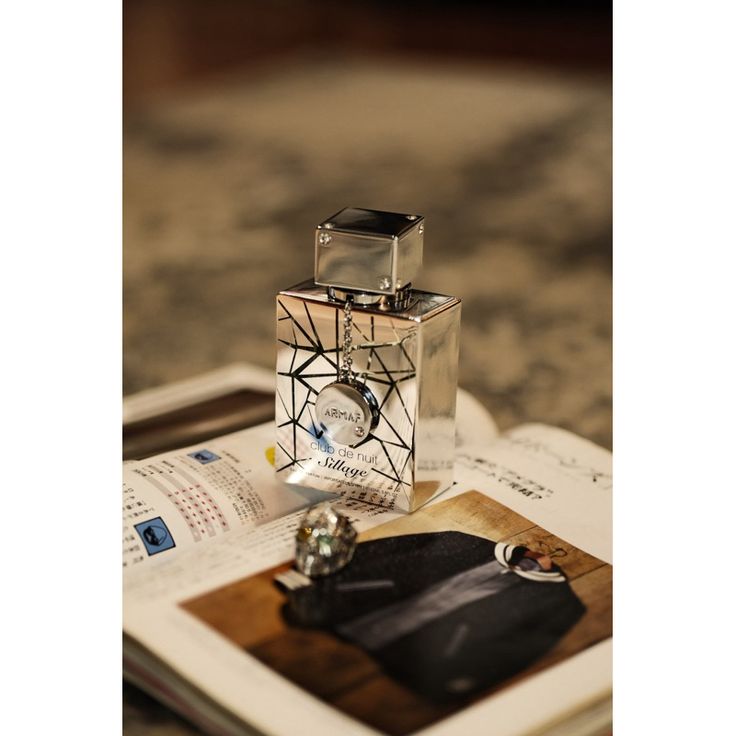 Club De Nuit Sillage By Armaf EDP 105ml (Replica)